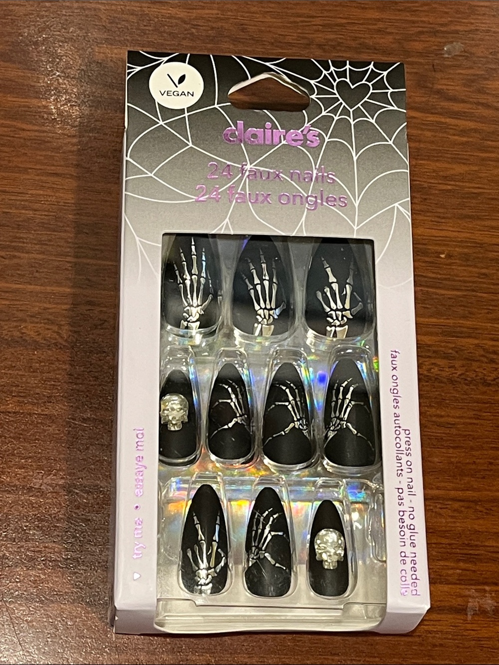 Claire's Limited Edition Halloween Faux Press-On Nails, 24ct, LONG, Skeleton